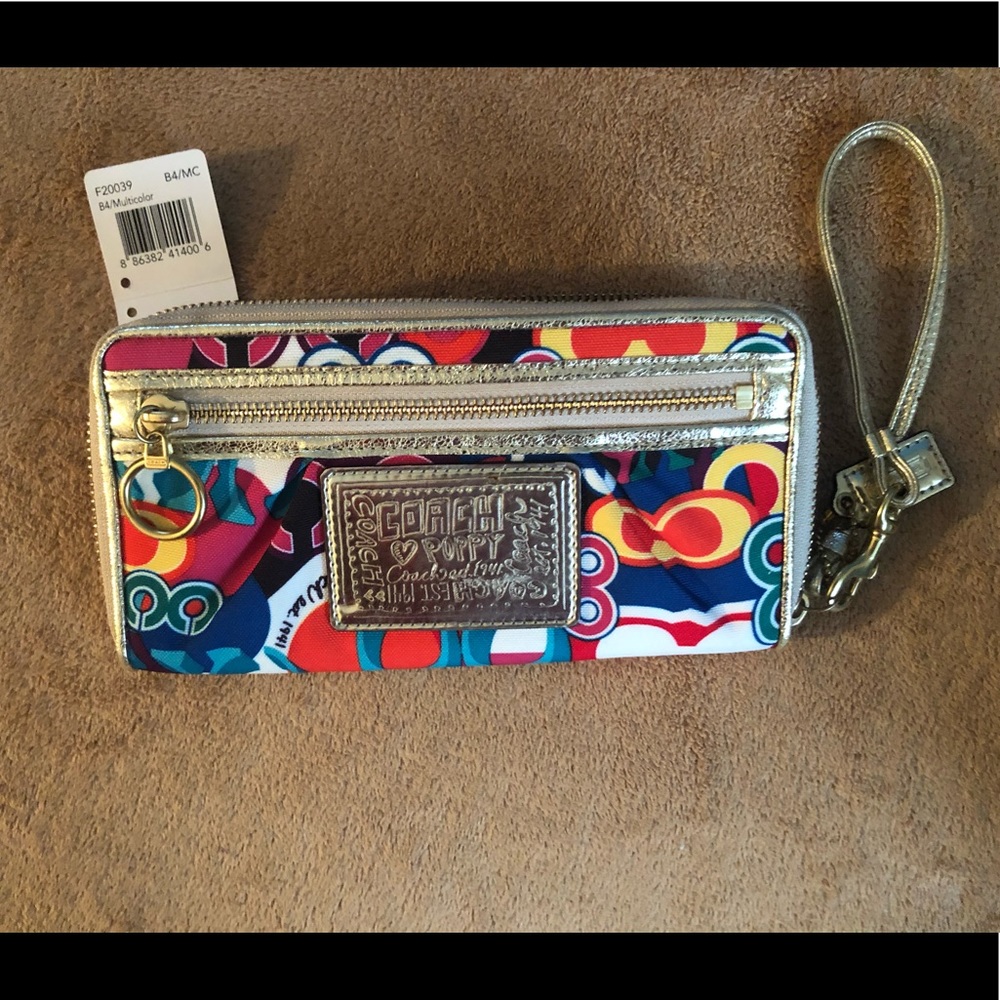 Coach poppy wallet